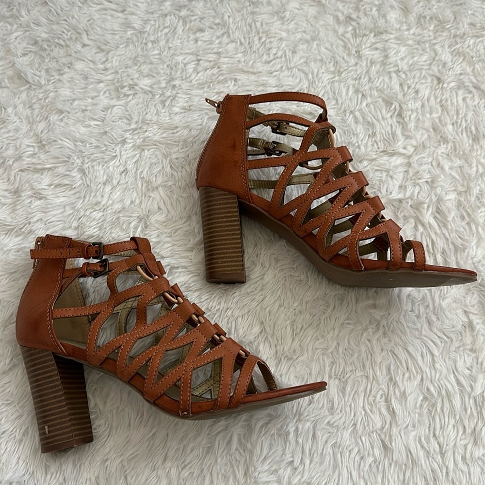 RAMPAGE Block heels